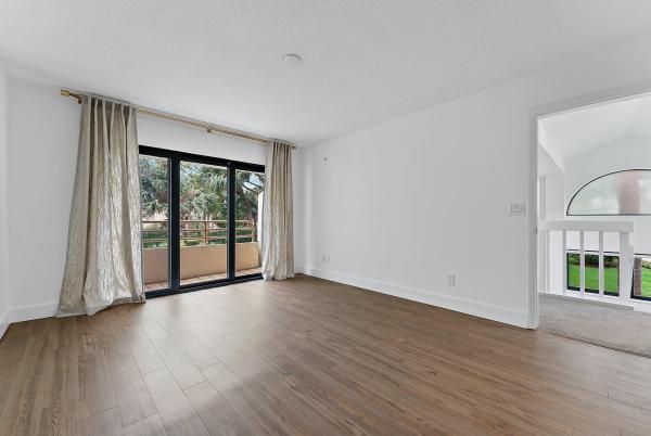 Oak Harbour, 211 Oak Harbour Dr, Juno Beach, Florida 33408, image 3