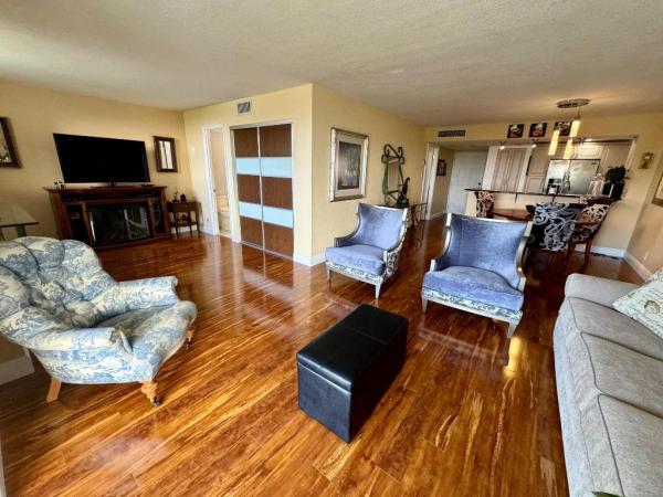 Boca Teeca, 5201 NW 2nd Ave #4150, Boca Raton, Florida 33487, image 1