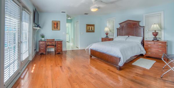 Lake Worth Town, 1013 N M St, Lake Worth Beach, Florida 33460, image 1