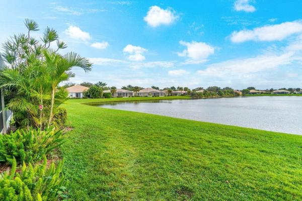 Majestic Isles, 10661 Royal Caribbean Cir, Boynton Beach, Florida 33437, image 2