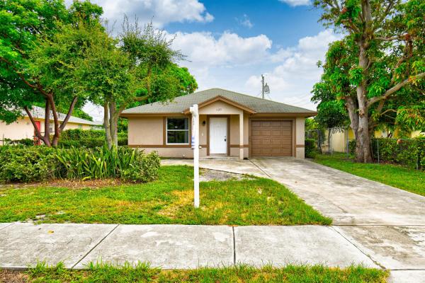 Silver Terrace Delray, 125 Central Ave, Delray Beach, Florida 33483, image 1
