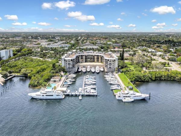 Delray Harbor Club, 1035 SE 6th Ave #10, Delray Beach, Florida 33483, image 2