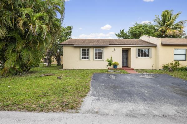 Leslie Estates, 2859 NW 203rd Ln, Miami Gardens, Florida 33056, image 2