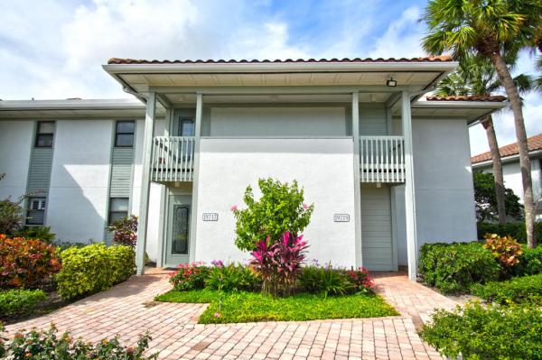 Quail Hollow Of Boca West Country Club, 19719 Boca West Dr, Boca Raton, Florida 33434, image 2