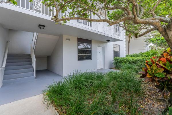 Whitehall, 3636 Whitehall Dr #106, West Palm Beach, Florida 33401, image 1