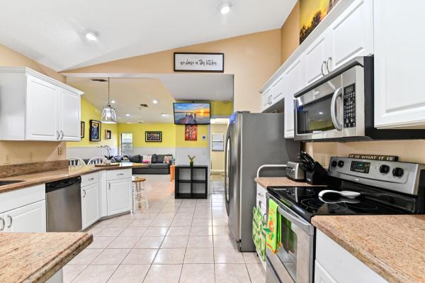 Sugar Pond Manor, 13947 Geranium Pl, Wellington, Florida 33414, image 1