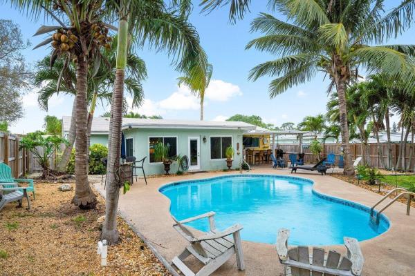 Lake Osbourne Heights, 2021 Collier Ave, Lake Worth Beach, Florida 33461, image 1