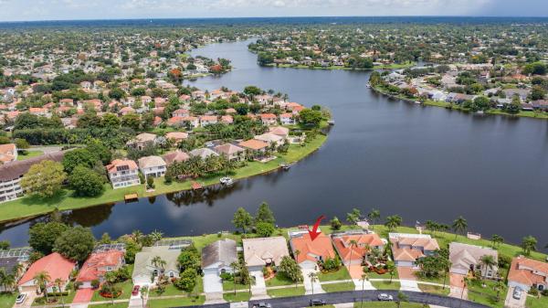 Lake Point, 12657 White Coral Dr, Wellington, Florida 33414, image 2