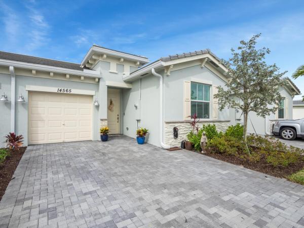 Avalon Trails, 14565 Three Ponds Trl, Delray Beach, Florida 33446, image 2