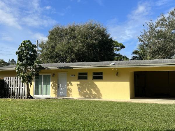 Lilac Village, 4452 Golfers Cir, Palm Beach Gardens, Florida 33410, image 1