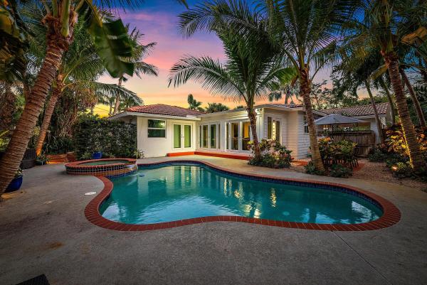 North Shore Terrace, 307 30th St, West Palm Beach, Florida 33407, image 1