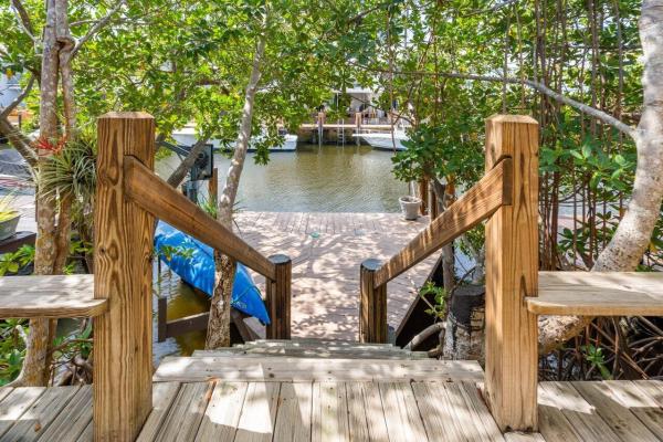 Manatee Cove, 724 Mariners Way, Boynton Beach, Florida 33435, image 1