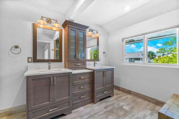 Manatee Cove, 724 Mariners Way, Boynton Beach, Florida 33435, image 2