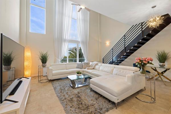 Lake Avenue Lofts, 108 Lake Ave #405, Lake Worth Beach, Florida 33460, image 1