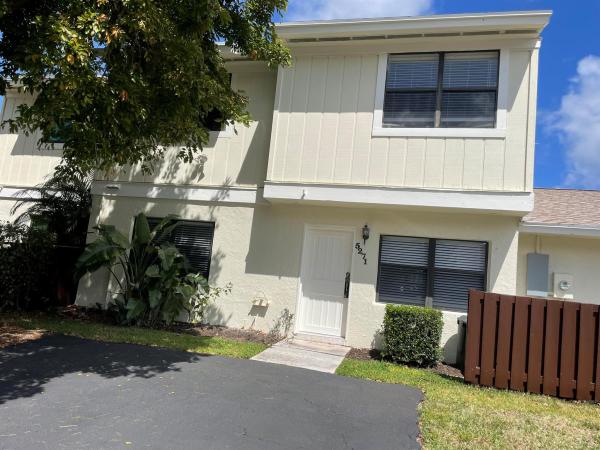 Country Lake, 5271 Tennis Ln, Delray Beach, Florida 33484, image 1