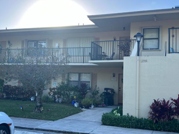 Delray Oaks West, 2916 SW 22nd Cir #202E, Delray Beach, Florida 33445, image 1