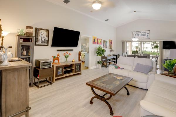 The Estates At Oak Hamlet, 1955 Oak Berry Cir, Wellington, Florida 33414, image 2