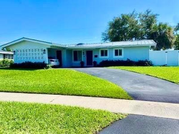 Royal Oaks Hills, 820 SW 2nd St, Boca Raton, Florida 33486, image 1