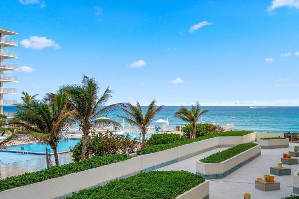 Concordia East, 3560 S Ocean Blvd #306, South Palm Beach, Florida 33480, image 1