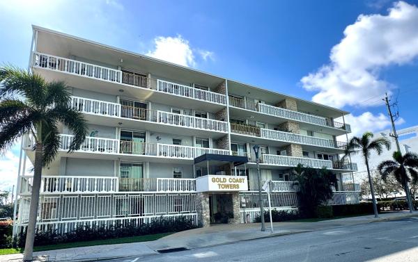 Gold Coast Towers, 1 S Lakeside #B2, Lake Worth Beach, Florida 33460, image 1