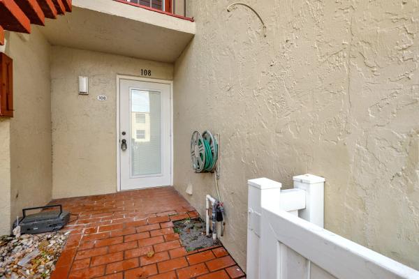 Abbey Village, 11 Willowbrook Ln #108, Delray Beach, Florida 33446, image 1