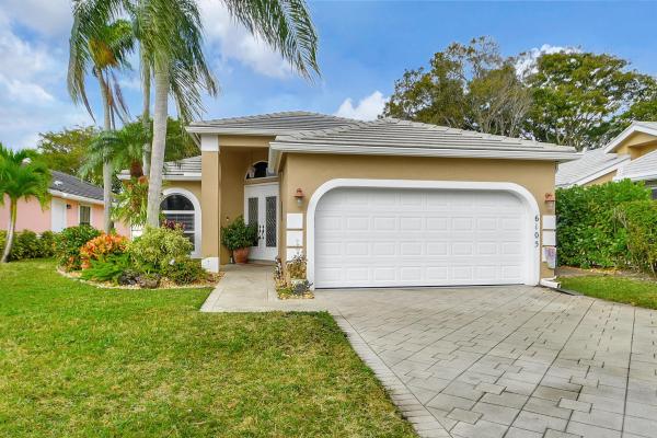 Beaconwood Village At Lacuna, 6105 Beaconwood Rd, Lake Worth Beach, Florida 33467, image 1