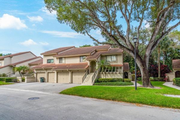 Coach Houses Of Town Place, 5600 Coach House Cir #H, Boca Raton, Florida 33486, image 3