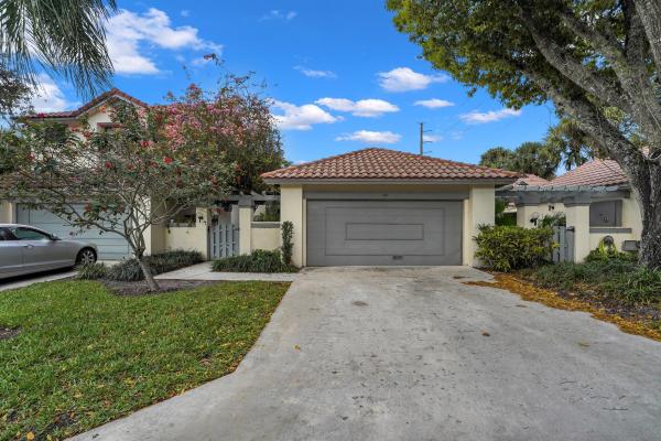 Wimbledon Villas At Town Place, 5521 Croydon Ct, Boca Raton, Florida 33486, image 1