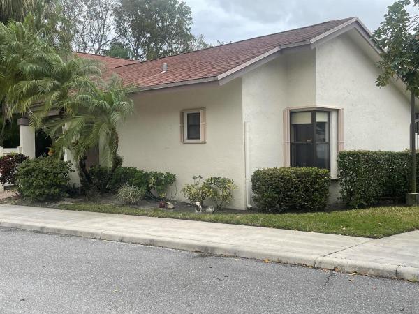 Applewood Village 3, 4637 Carambola Cir #2719, Coconut Creek, Florida 33066, image 1
