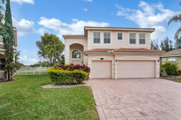 Black Diamond, 10489 Galleria St, Wellington, Florida 33414, image 1