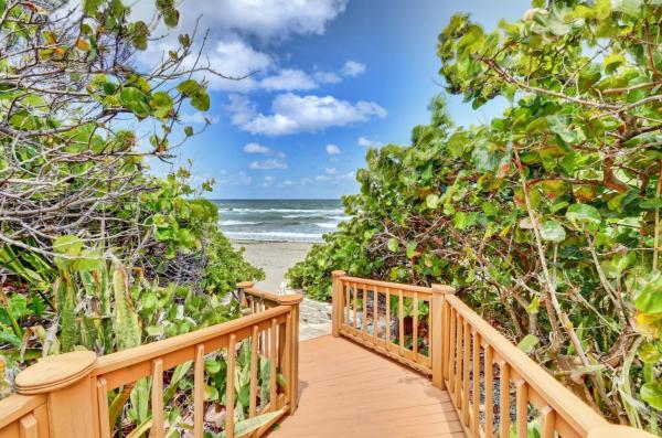 Casuarina, 3450 S Ocean Blvd #PH-6, Highland Beach, Florida 33487, image 2