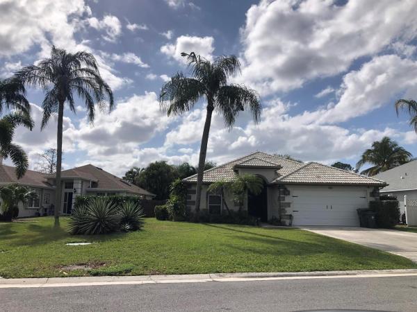Emerald Forest Of Wellington, 1011 Song Sparrow Ln, Wellington, Florida 33414, image 1