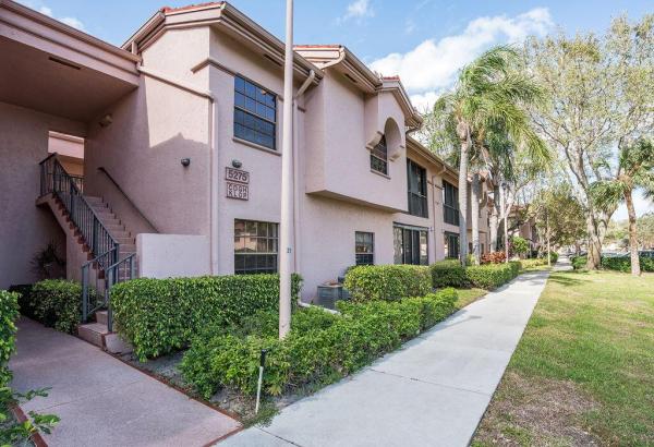 Bellavista Village, 5275 Europa Dr #K, Boynton Beach, Florida 33437, image 1