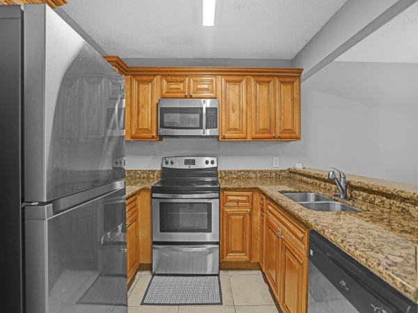 Palm Beach Place, 1660 Windorah Way #D, West Palm Beach, Florida 33411, image 1