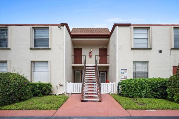 Abbey Village, 15 Willowbrook Ln #203, Delray Beach, Florida 33446, image 1