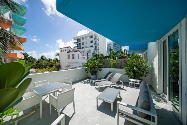 Ocean Place, 225 Collins Ave #3j, Miami Beach, Florida 33139, image 1