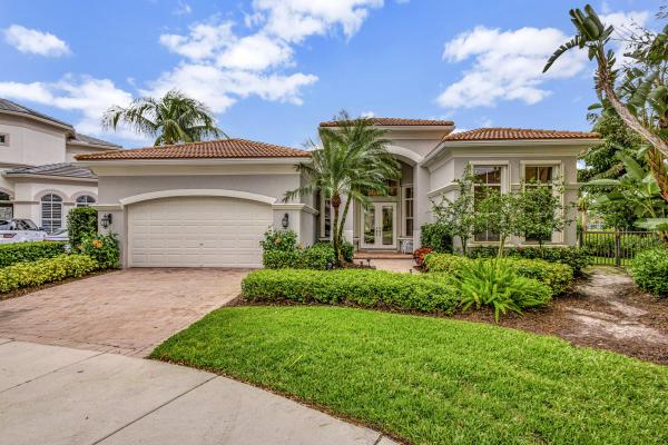 Villa Vizcaya, 511 Via Toledo, Palm Beach Gardens, Florida 33418, image 1