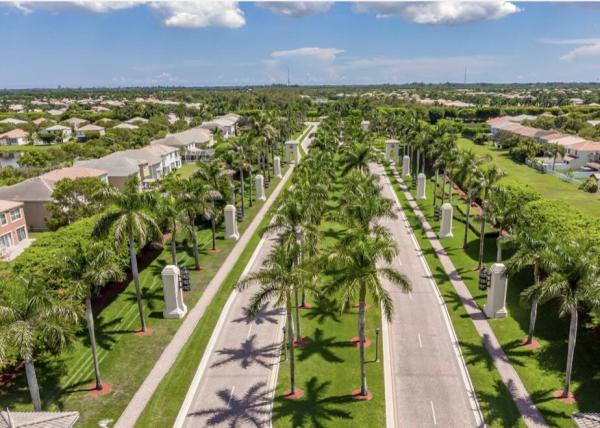 Bryden Village, 9042 Dupont Pl, Wellington, Florida 33414, image 2