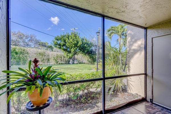 Pine Ridge North 1, 515 Shady Pine Way #B1, Greenacres, Florida 33415, image 1
