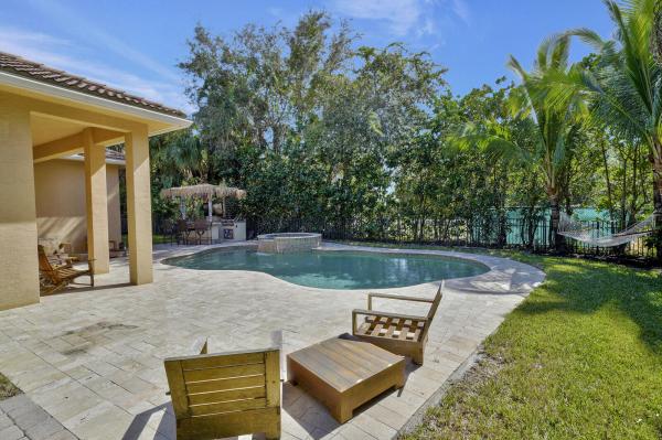 Paloma, 12213 Aviles Cir, Palm Beach Gardens, Florida 33418, image 2