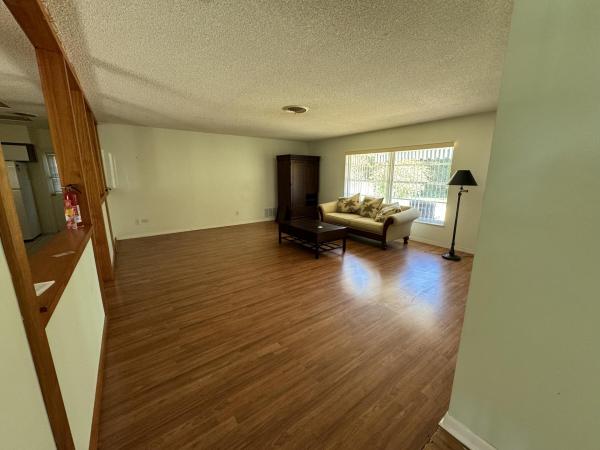 Corso Courts, 2712 Placid Ave, Fort Pierce, Florida 34982, image 2