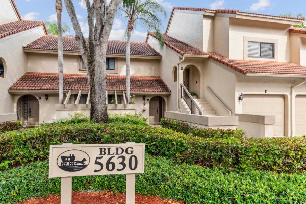 Coach Houses Of Town Place, 5630 Coach House Cir #D, Boca Raton, Florida 33486, image 1