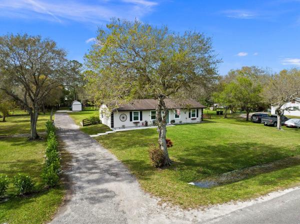 Tropical Acres, 261 Sunrise Blvd, Fort Pierce, Florida 34945, image 1