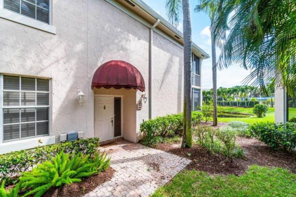 Catalina At The Polo Club, 5215 Lake Catalina Dr N #C, Boca Raton, Florida 33496, image 2