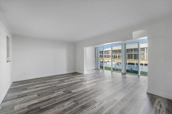 Marina Harbour South, 100 Lehane Ter #12, North Palm Beach, Florida 33408, image 1