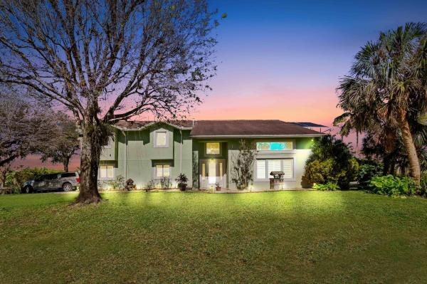 Palm Beach Ranchettes, 9107 Pinion Dr, Lake Worth Beach, Florida 33467, image 1