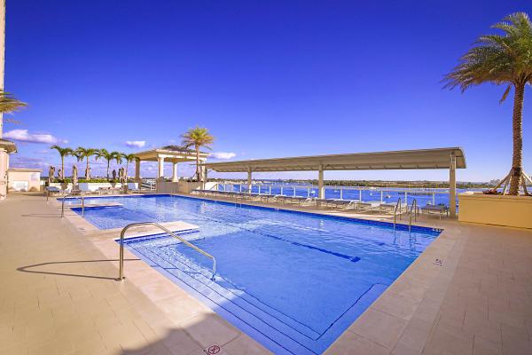 Marina Grande Club & Residences, 2650 Lake Shore Dr #1703, Riviera Beach, Florida 33404, image 2