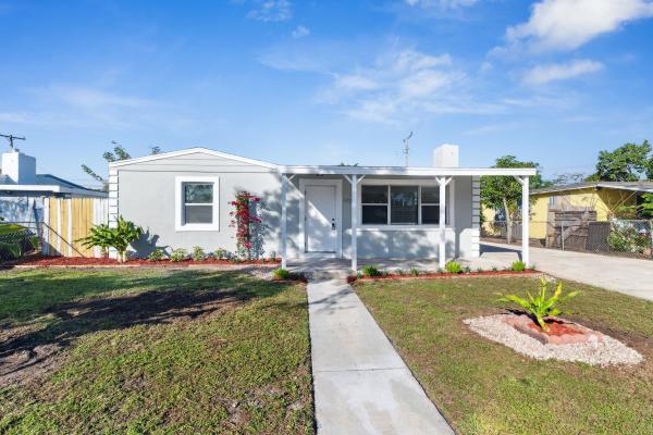 Golfview Heights, 2337 Fairway Dr, West Palm Beach, Florida 33409, image 1