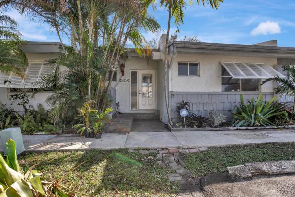 Camino Sheridan Villas, 2308 N 37th Ave, Hollywood, Florida 33021, image 1