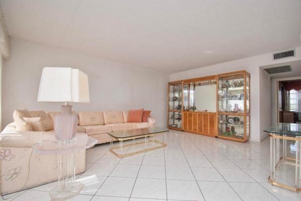 Ainslie At Century Village, 4023 Ainslie B, Boca Raton, Florida 33434, image 2